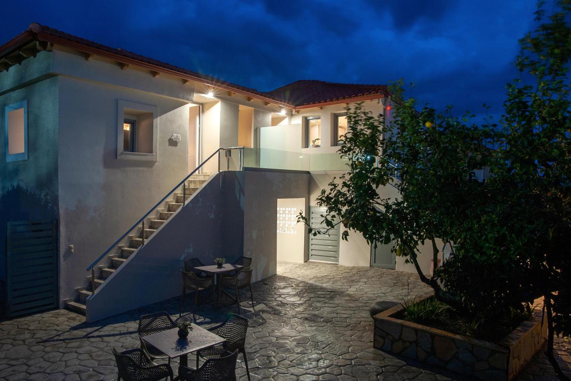 Sir T Residence Floka  Extérieur photo